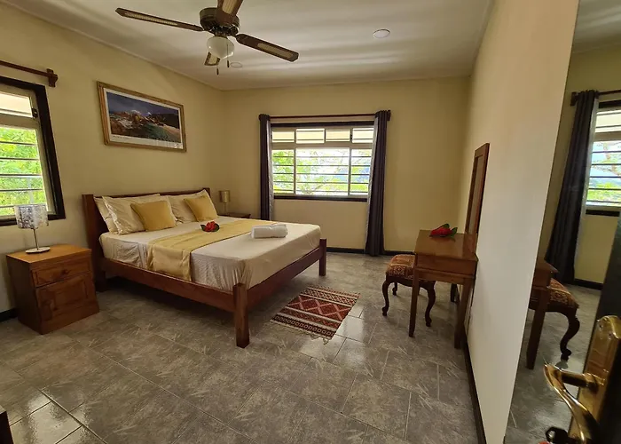 Holiday home Charming House With Sea View In Souvenir - 200 M² - Terrace *